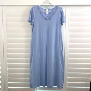 HANRO of Switzerland blue night shirt with lace inset